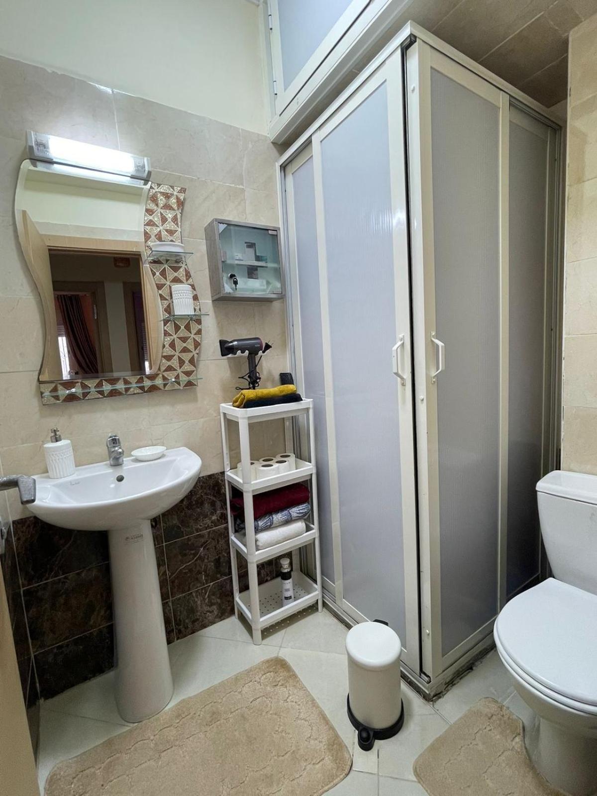 Appartement propre , calme et prés de la plage pour les familles Skhirat Esterno foto